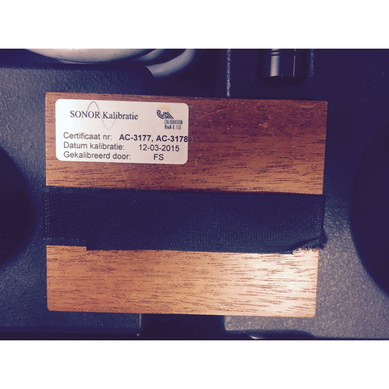 Renting sound intensity probe Bruel Kjaer 4181.